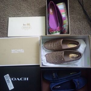 3 pair of women's shoes